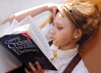 Dlaczego język chorwacki jest podobny do polskiego? Dlaczego język chorwacki jest podobny do polskiego?