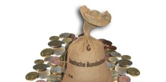 Jakimi pieniędzmi płaci się w Słowenii?