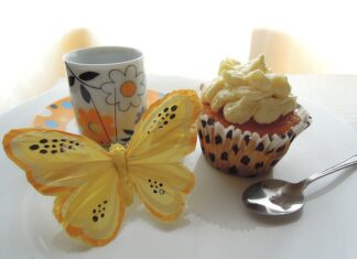 Ile trwa lot do Krety?