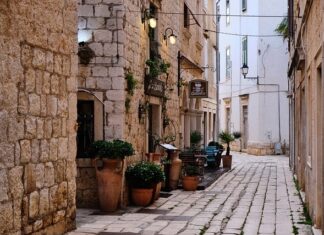 Co tak brzęczy w Chorwacji? Co tak brzęczy w Chorwacji?